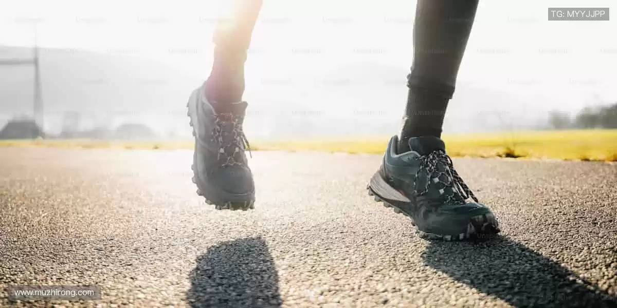 💻【直播平台】实时弹幕互动，你不是一个人在观赛！